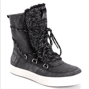 Muk Luks Jacey Black Winter Boots